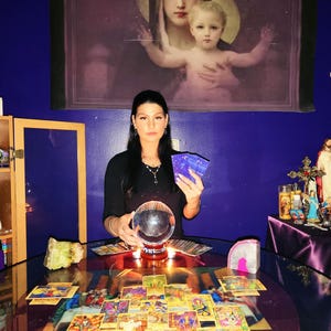 Ѻ 9 Previsões na Mesma Hora, Uma Previsões de 1 Hora por Amanda Ѻ **Sem Perguntas** 98% de Precisão Usando Cartas de Tarô e Habilidade Psíquica Ѻ