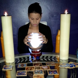 ф Lecture de tarot à l'aveugle sans questions, lecture à l'aveugle, lecture psychique avec des cartes de tarot, lecture de tarot à l'aveugle détaillée, conseils spirituels pdf