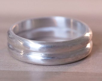 Doppio anello in argento, grosso anello in argento, Matte Silver Ring, anello in argento a cupola, Wide Silver Ring, spessa fascia d'argento,