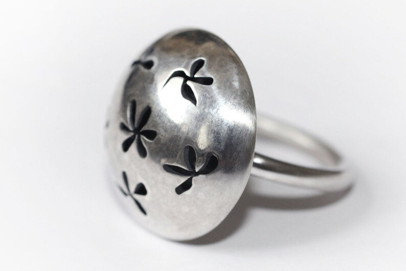 Flower Ring, Flower Silver Ring, Domed Ring, Domed Silver Ring, Statement Ring, hammered ring, Statement Ring, Flower Jewellery image 3