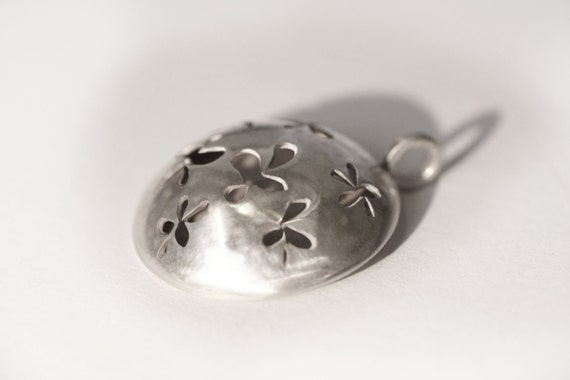 Flower Pendant, Domed Flower Pendant, silver flower, Chunky Silver, Chunky Silver Pendant, Domed pendant, Sterling silver pendant
