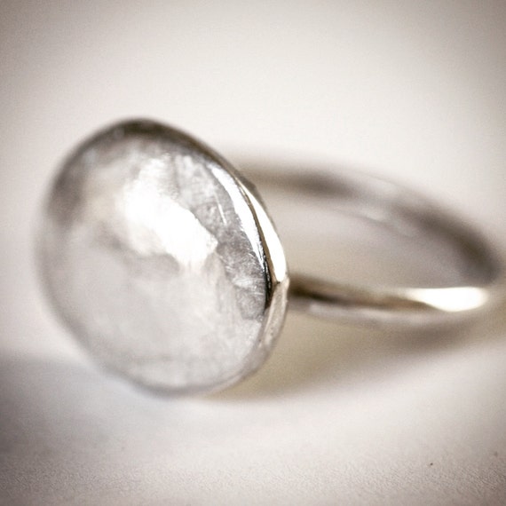 Silver Nugget Ring, Oval Pebble Ring, Silver Hammered Ring, Chunky ring, Pebble Ring, Nugget Ring, chunky silver ring