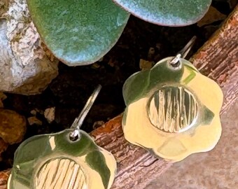 flor silvestre de plata