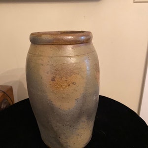 Georgia folk art pottery jar