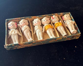 1920年代のアンティーク日本製ビスクドール6体セット、オリジナルボックス入り、ミニチュア関節人形、日本製刻印あり
