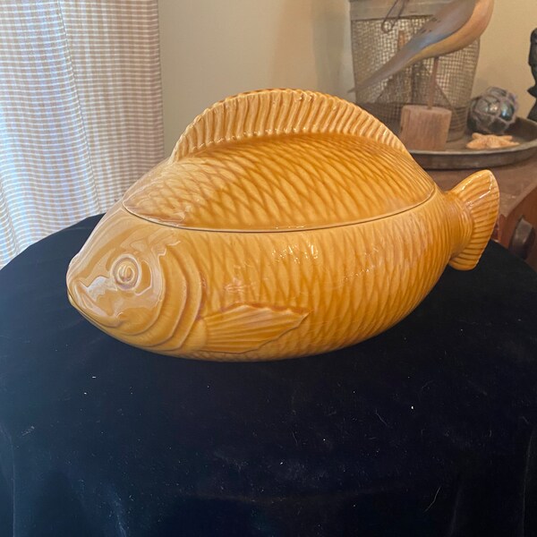 MCM Sarreguemines Fish Tureen