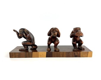 Die 3 weisen Affen nicht hören-sehen-sprechen Holz 10cm handgeschnitzt Die 3 weisen Affen nicht hören-sehen-sprechen Holz 10cm handgeschnitzt
