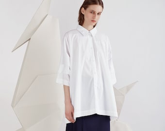 White oversized shirt / White shirt / Cotton shirt / Summer top / Plus size clothing / One size shirt / Designer shirt / Avantgarde shirt