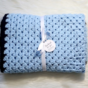Crochet Baby Blanket/Baby Boy Blanket Blue Navy Border/Baby afghan/Handmade baby blanket/Baby boy shower gift/Stroller Car seat Blanket
