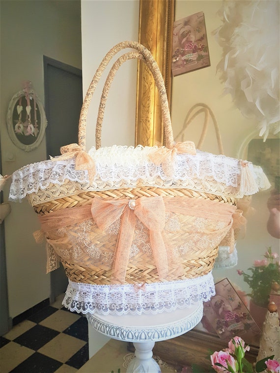 Large Basket Shabby Old Tulle Embroidered And White Lace Etsy