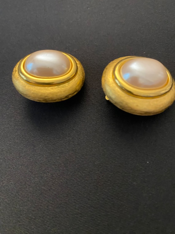 Givenchy Gold and Pearl Earrings Designer Jewelry - image 4