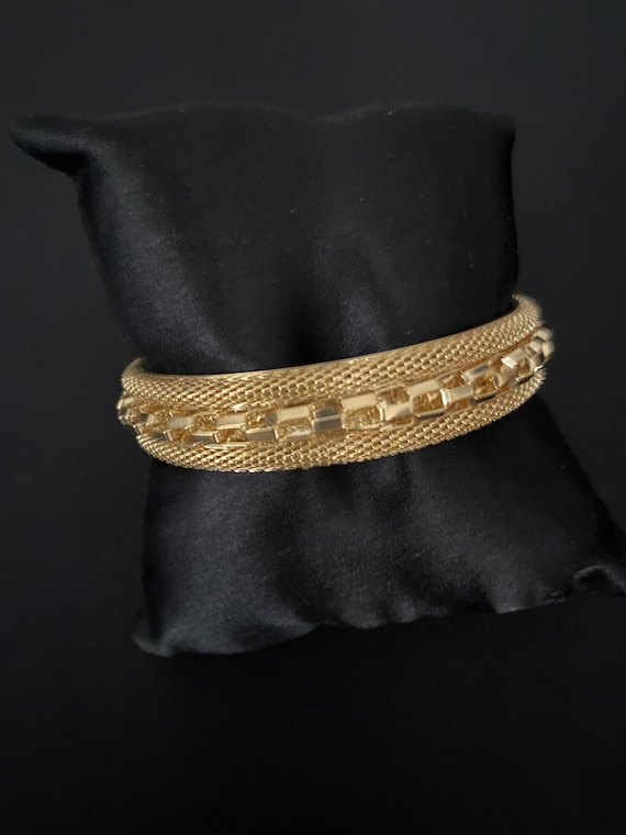 Graziano Gold Mesh Look Bangle Bracelet - image 2