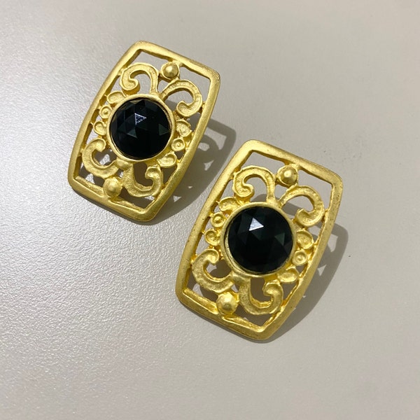 Black and Gold Fashion Earrings