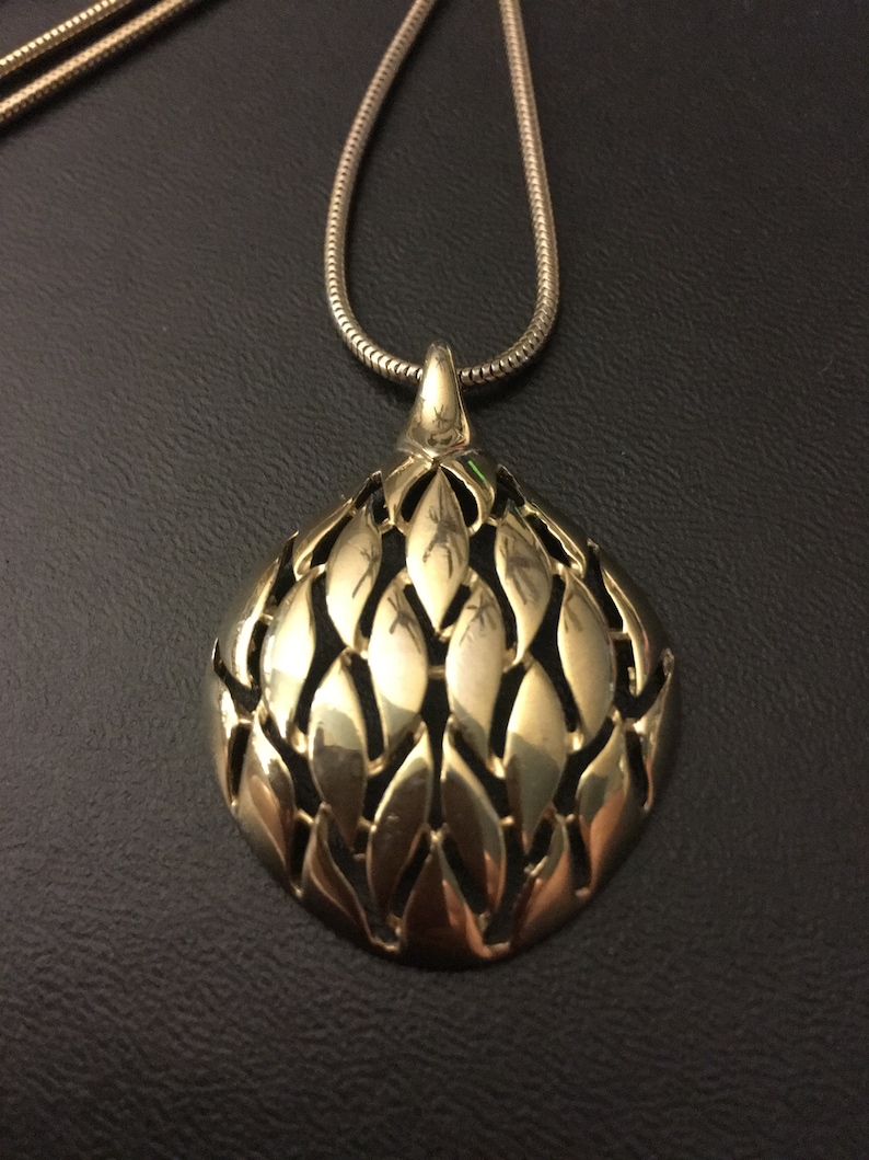 Gold Long Snake Chain with Pendant Fashion Necklace
