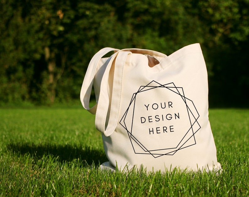 Download Tote Bag Mockup Canvas Tote Mockup Blank White Canves Tote ...