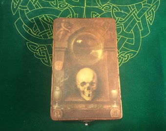 Vanitas tarot card box