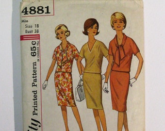 Vintage 70s Simplicity 4881 two piece dress in proportioned sizes
