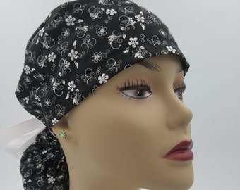 Surgical Cap ponytail style-Black and White flowers-cotton 100%