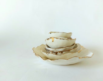 Set of 7, White ceramic porcelain bowls, gold luster 24K, mini bowls, gold pottery, contemporary ceramic, jewellery bowl, collectable!