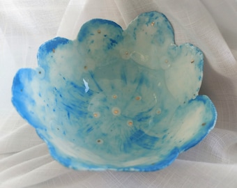 Light blue ceramic porcelain bowl, gold luster 24K, collectable bowl, vintage style, jewellery bowl, unique pottery, gold dots, serving bowl