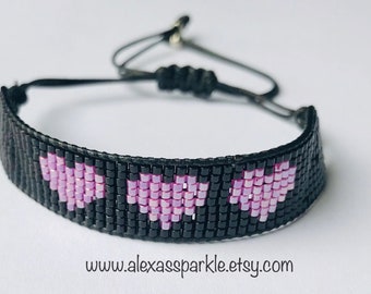 Purple Hearts Black Miyuki Loom Bracelet - Pulsera Negra Miyuki con Estrellas Purpura - Morada