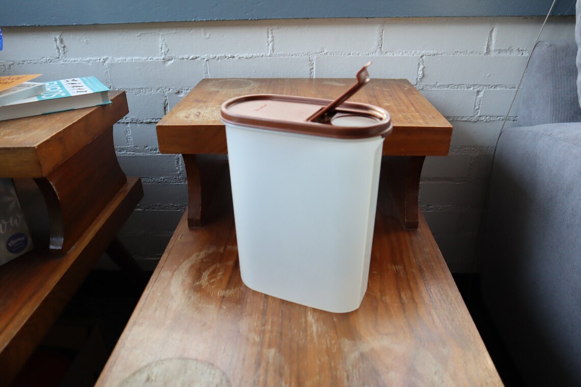 Vintage Tupperware 2.3 Liter 9 3/4 Tassen klar & braun | Etsy