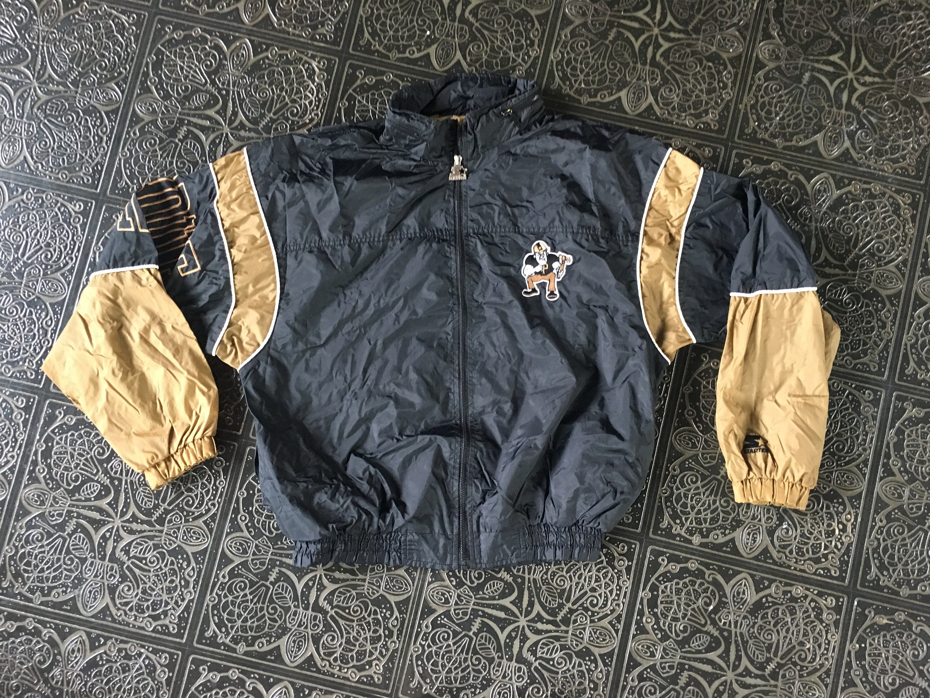 PRE OWNED PURDUE UNIVERSITY LIGHT 