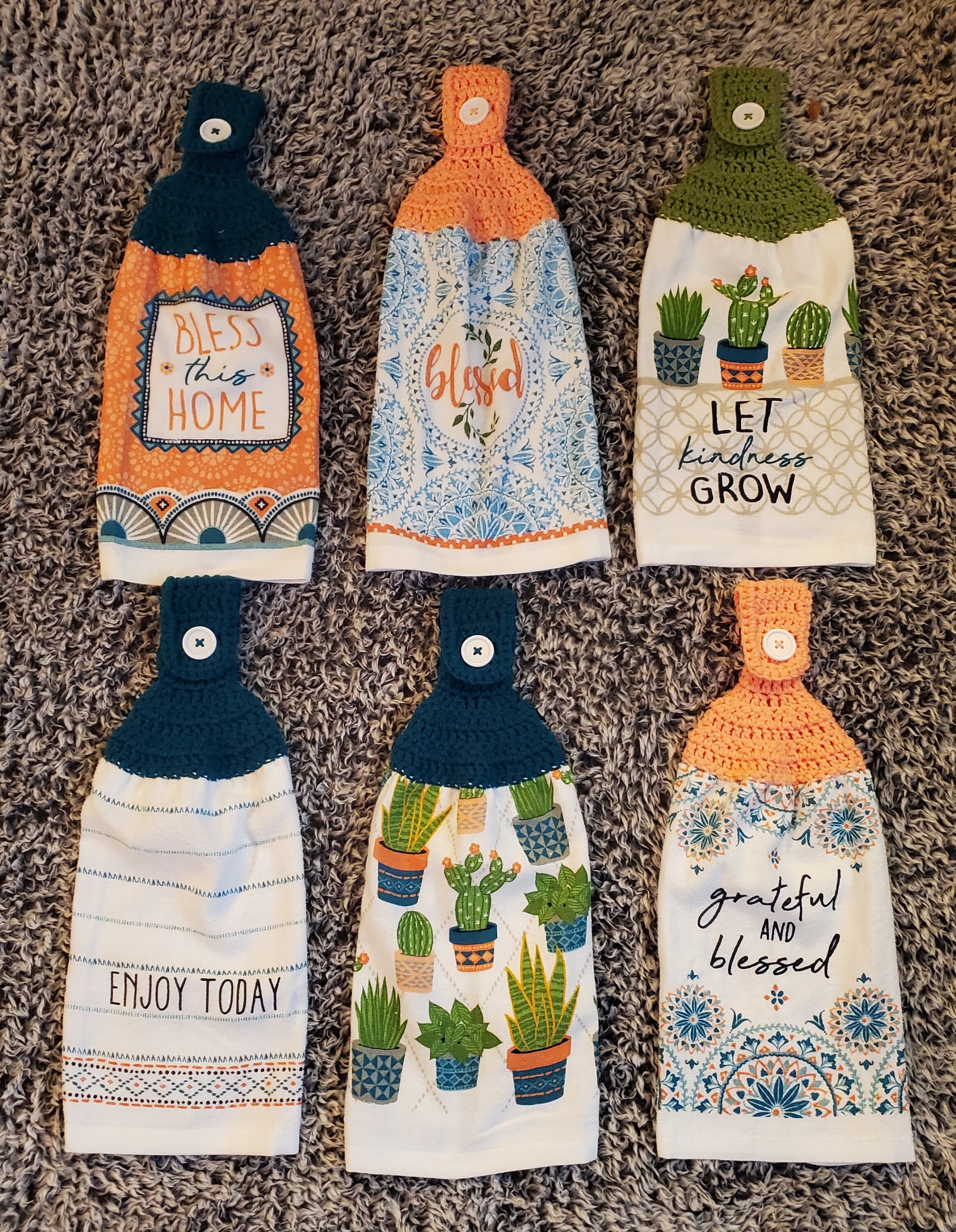 Summer Kitchen Towels with Crochet Topper