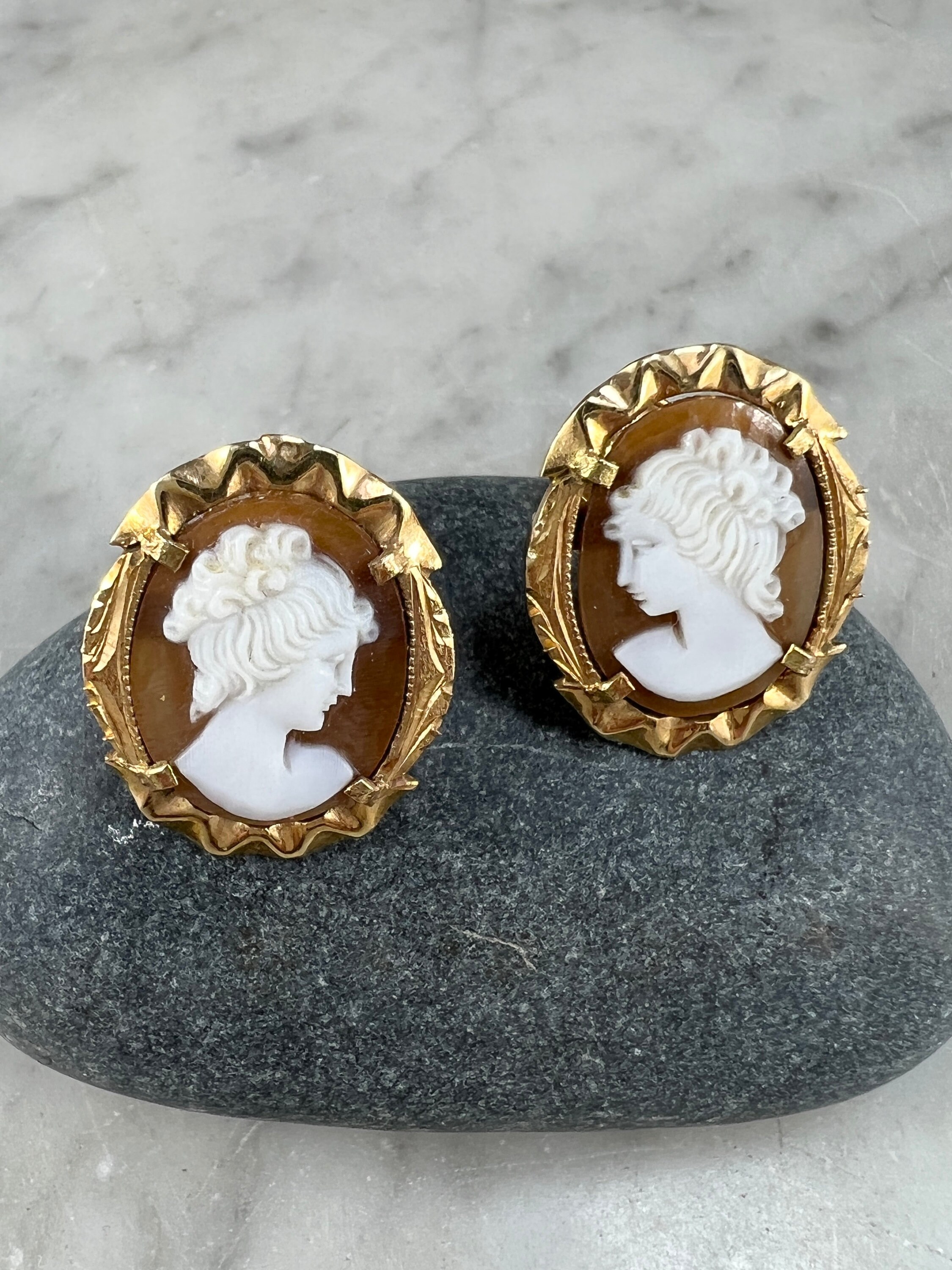 14k gold cameo earrings deals