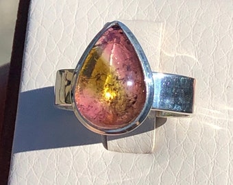 Watermelon Tourmaline Ring in Solid Sterling Silver Hammered Band,Pink Green Tourmaline Gemstone,Bi Color Tourmaline Teardrop,Hammered Stone