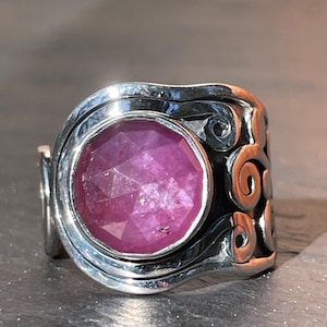 Faceted Ruby Sterling Silver Ring,Natural Pink Ruby Adjustable Spiral Design Ring,Quality Ruby Gemstone Jewelry Handmade,Flashy Ruby Crystal