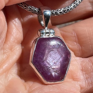Star Ruby Pendant,Rare Hexagonal Ruby,Natural Ruby Crystal Pendant 925,Chatoyant Pink Red Ruby Gemstone,One of a Kind Stone,Unique Pink Gem