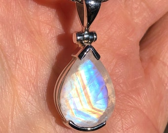 Natural Rainbow Flash Moonstone Pendant,Multi Color Rainbow Moonstone,Quality Rainbow Moonstone Jewelry Handmade in Sterling Silver,Rare Gem