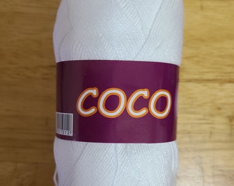 1 madeja de algodón Coco de Vita.