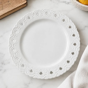 Home Essentials & Beyond Basic Porcelana White Reticulated Salad Plate