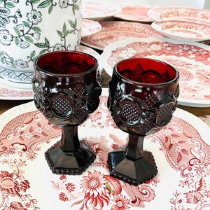 Set of 2 Avon Ruby Red Cape Cod Collection Glasses