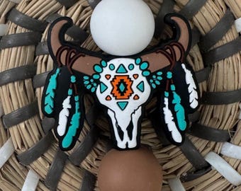 Western Bull Skull Keychain