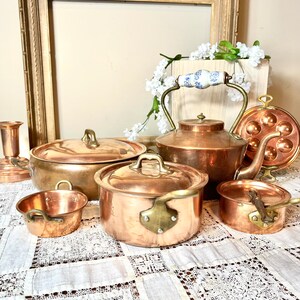 Copper Pans Set Oven Cookware Brass Vintage Lids Complete Dehillerin Made in France Stamped 9 Piece Set Paris, France #G-11-091
