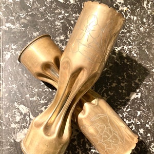 World WAR 1 Memorabilia: Trench Art Flowers Leaves Hand Etched Paris, France #15-333