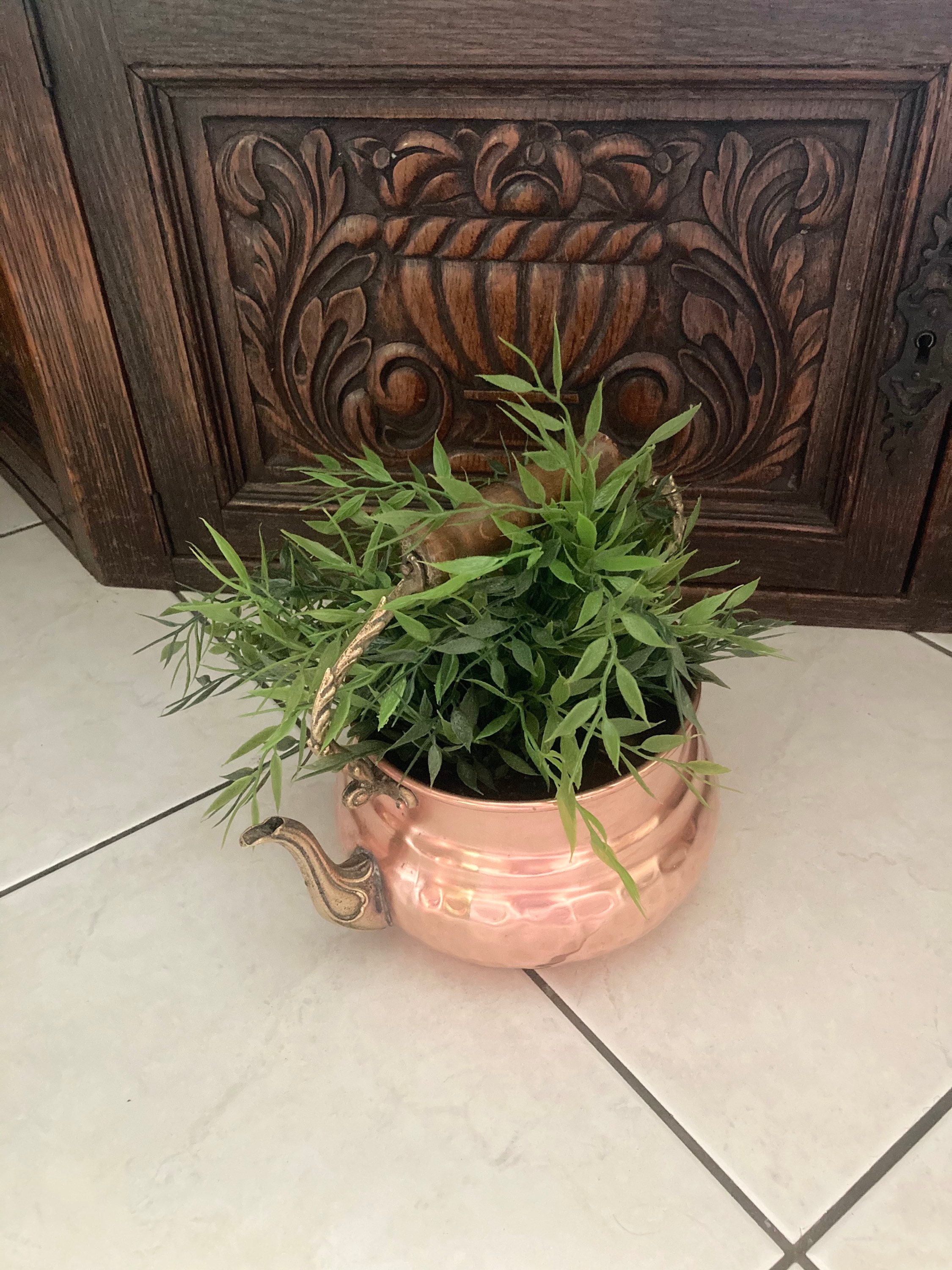 Planteur de Pot d'eau Thé en Laiton Cuivre Martelé Français Le Cru Paris, France #g-63433