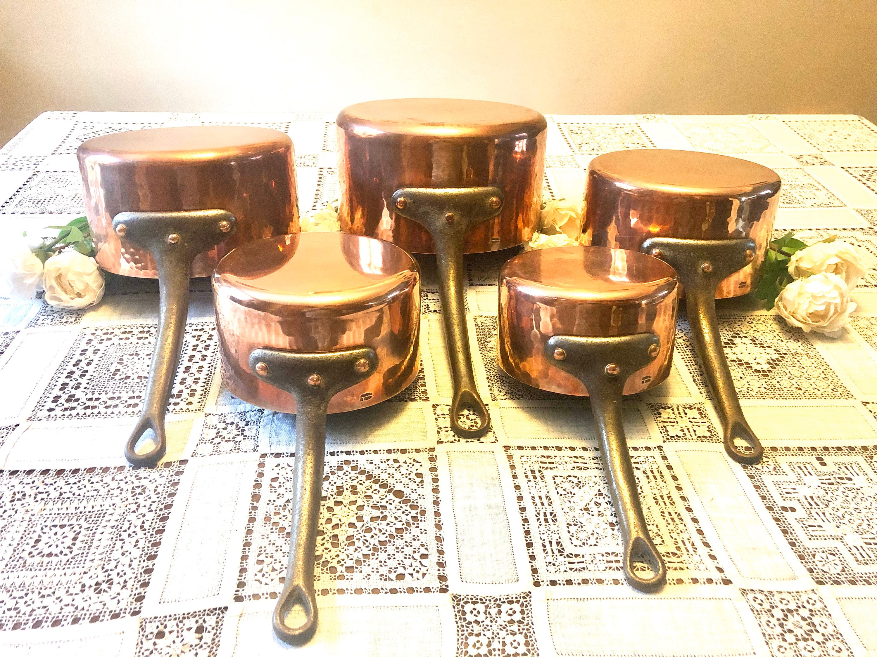 5 Français Professional Hammered Vintage Copper Chef Set With Bubble Rivets 2.5mm Stamped Paris, Fra