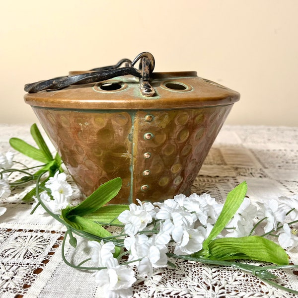 Copper Vase Planter Pick Fleur Pitcher Set Vintage Hammered VilleDieu Paris, France  #G-962