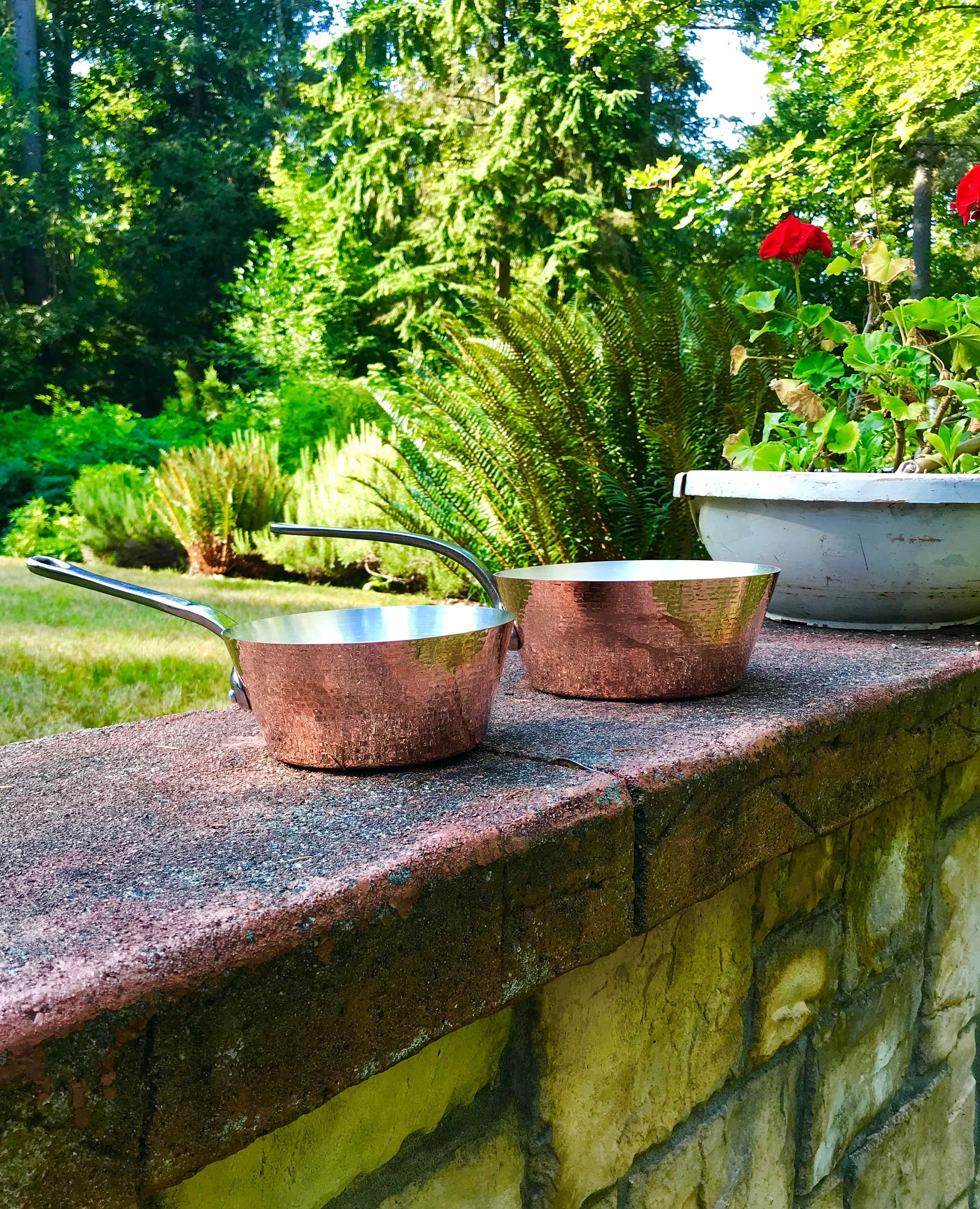 Recherchez La Doublure d'argent ; Casseroles en Cuivre Massif, Doublées d'argent, Martelées Dans Le 