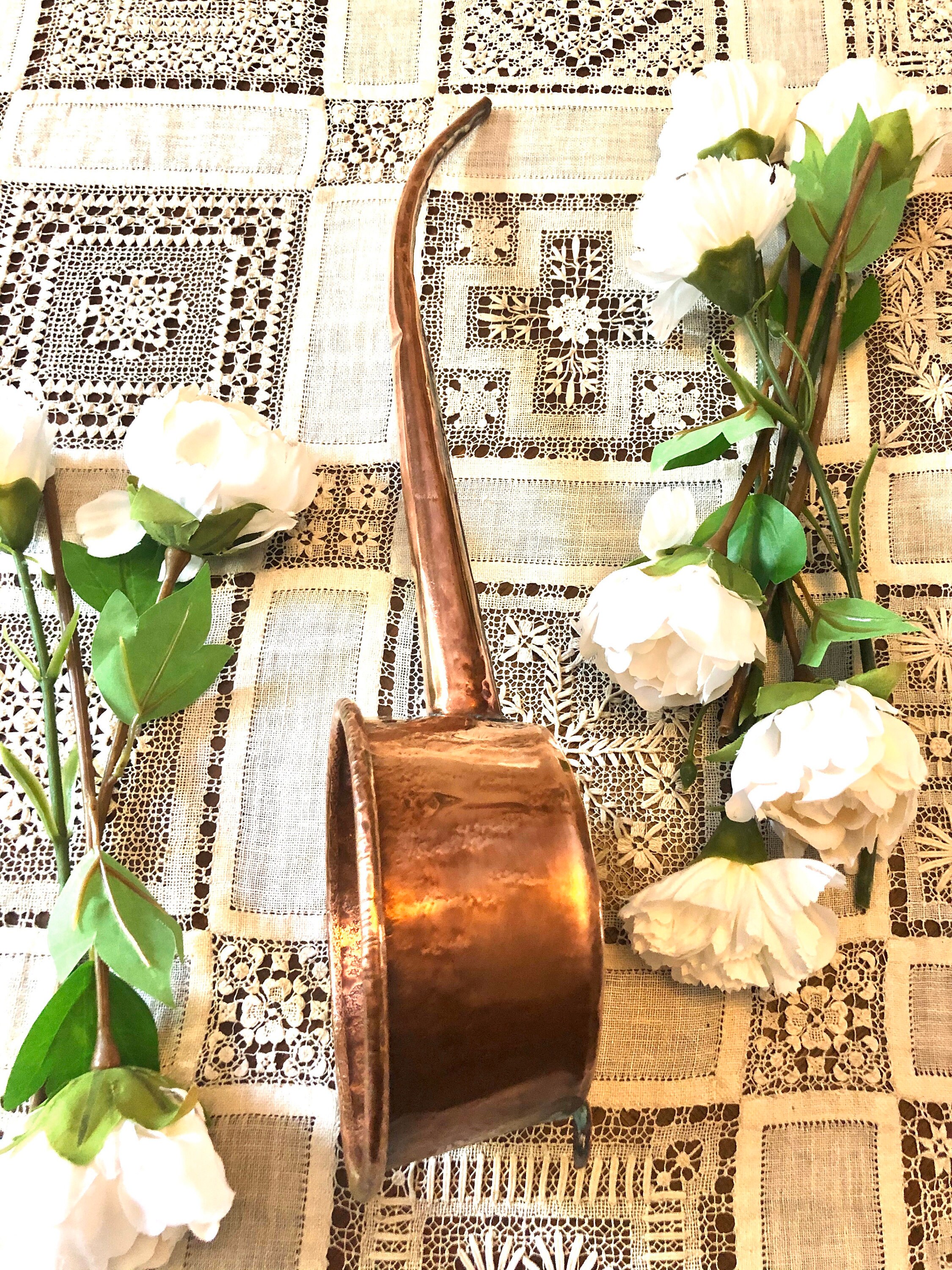 Antiquité Français Sauce de Cuivre Ladle Kitchen Decor Copper Rivets Paris, France #10-184