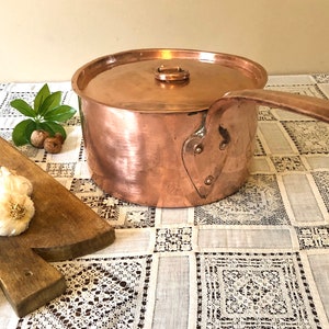 Old World Antique Artisanal Extra Large Solid Copper Pan Pot with Long Handle Hearts 1.25mm with Lid Paris, France 15-45-9345