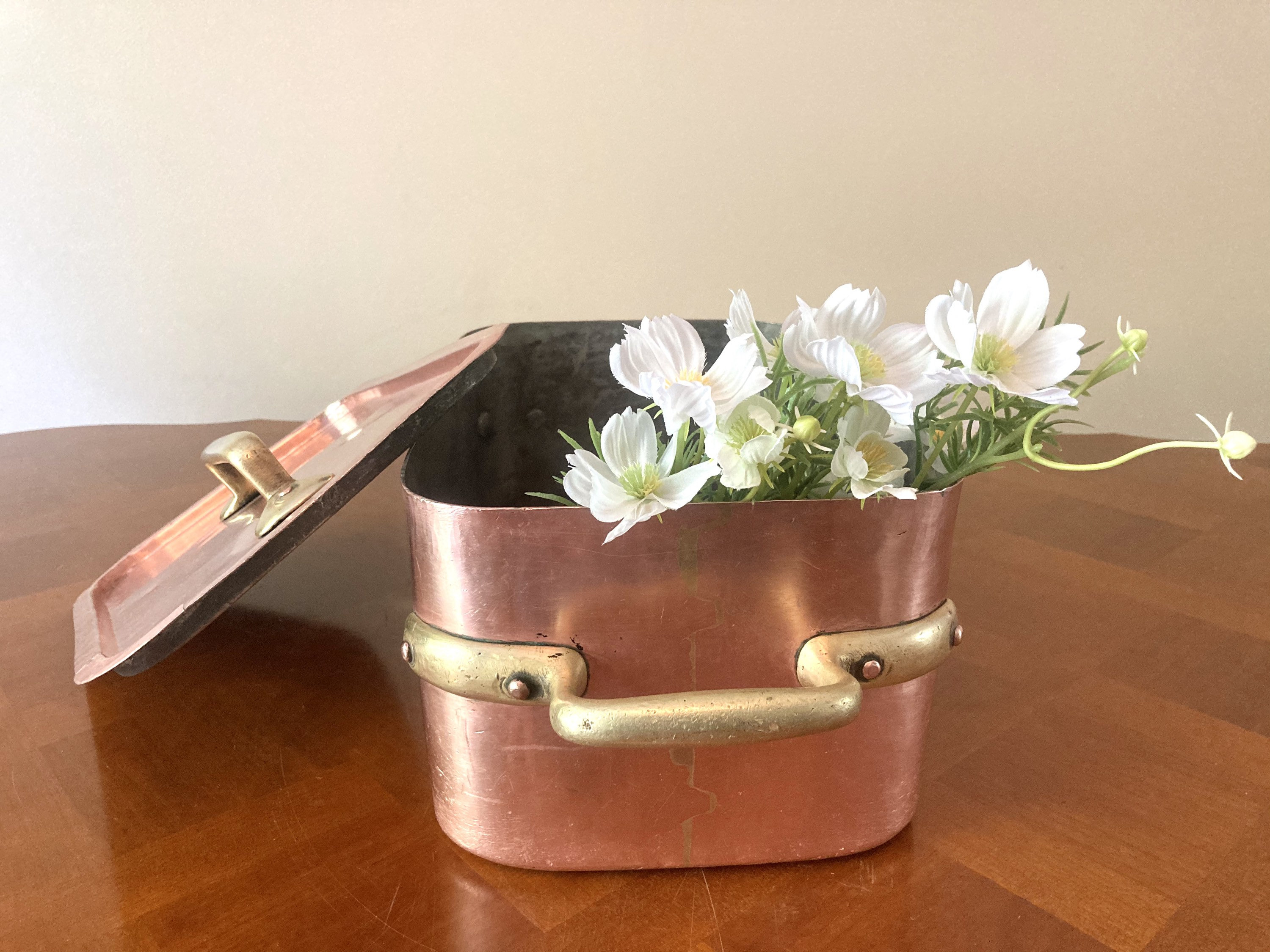 Grand Four Hollandais Antique en Pot de Cuivre Daubiere Confit Braiser avec Couvercle Martelé Paris,