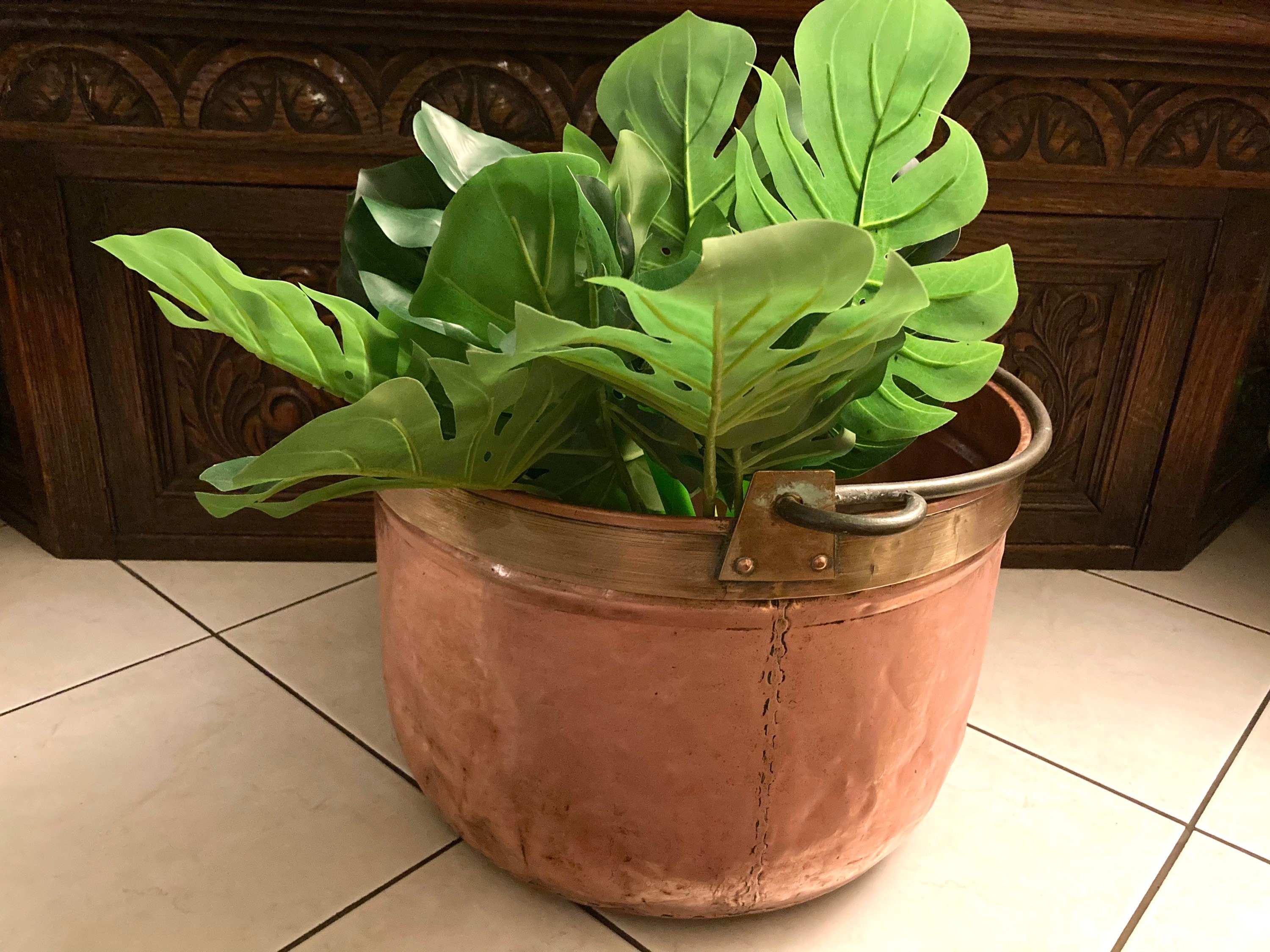 Français Vintage Estampé Solid Copper Cauldron Basin Planter Huge Paris, France #g-3589