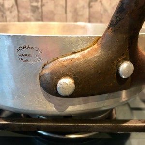 French Professional Hammered French Saute Pan Skillet 27cm XXL 4mm Thick Montmartre Mora Cie Paris, France #3-9176-28