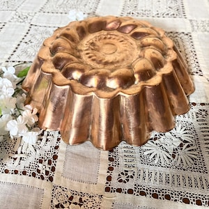 Tagus Vintage Copper Cake Jello Mold Flower Braid Cake Pan Portugal #10-54