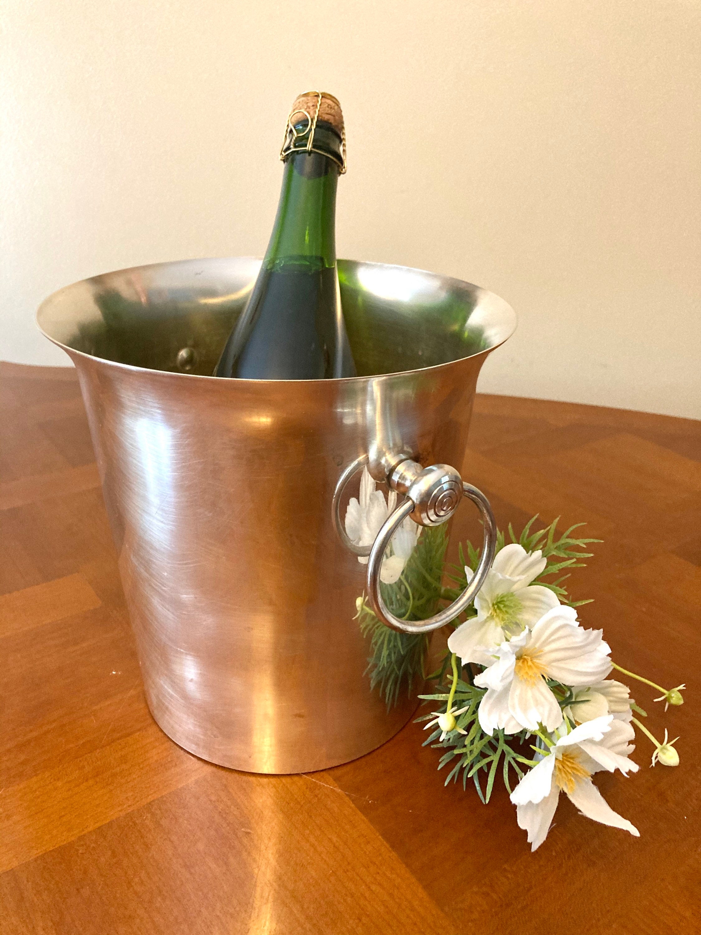 Français Sterling Silver Plaqué Évasé Lip Stamped Champagne Wine Bucket Paris, France